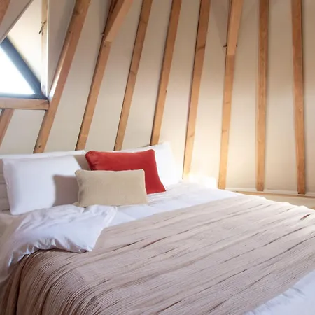 Enchanting Windmill Retreat *